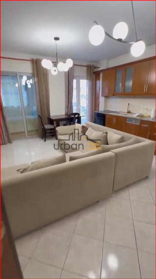 For sale, 2+1 Apartment (converted), Kristal Center, Tirana - €152,000 | 77.9 m²