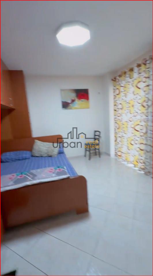 For sale, 2+1 Apartment (converted), Kristal Center, Tirana - €152,000 | 77.9 m²