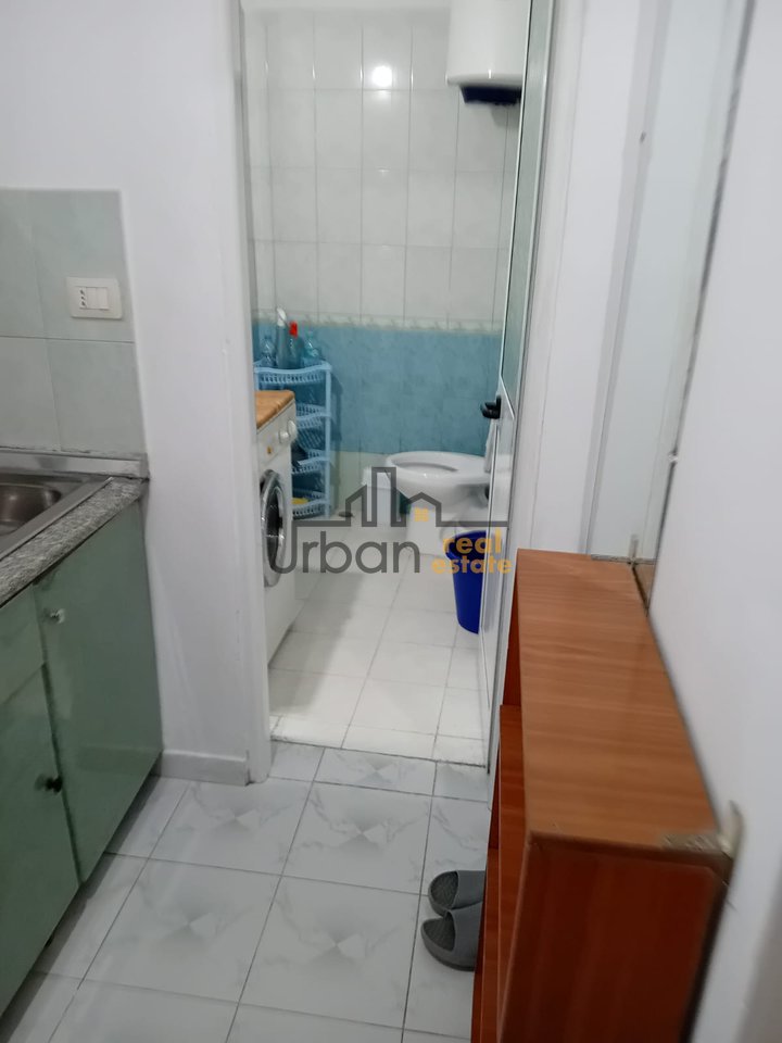 Appartamento in affitto 1+1 a Xhamllik, Tirana - 300€ | 35 m²