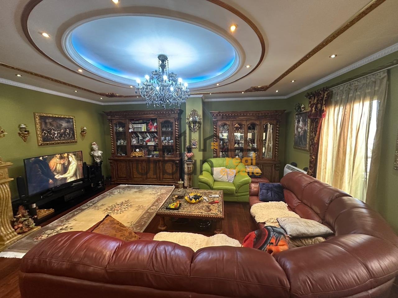 Affitto Appartamento 3+1+2 in Via Barrikadave, Tirana - 3000€ | 200 m²