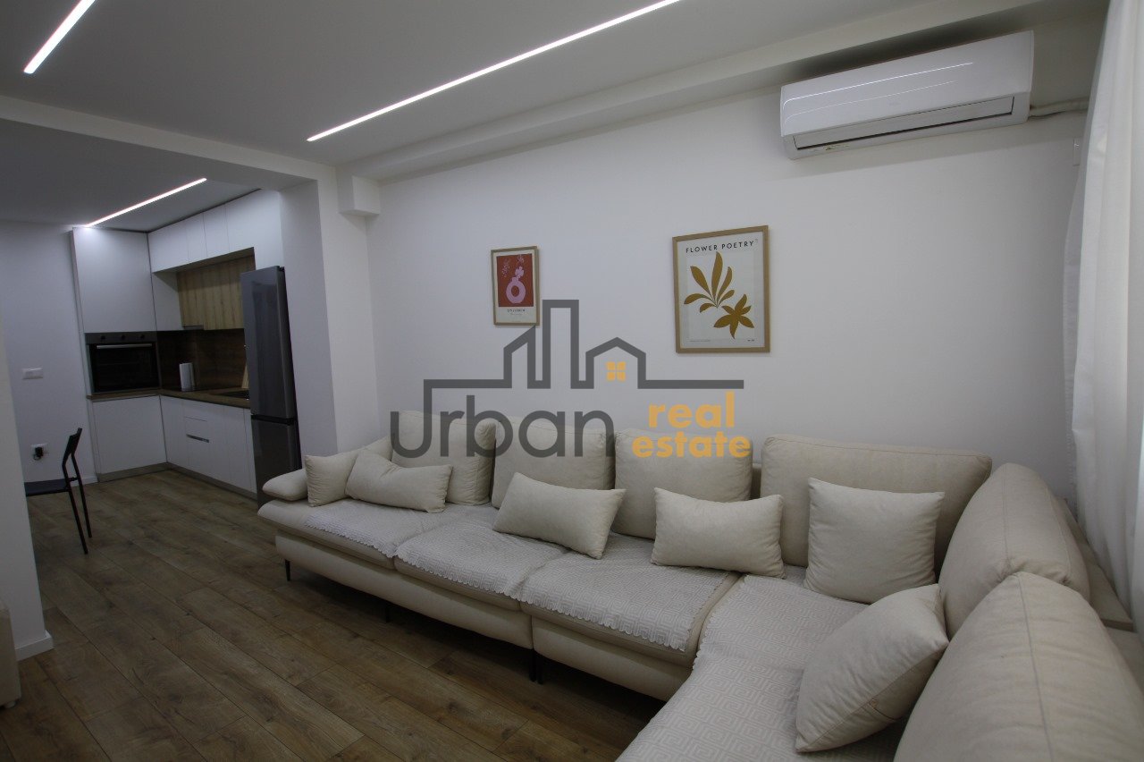 In affitto, Appartamento 1+1, 21 Dhjetori, Tirana - €650 | 60 m²
