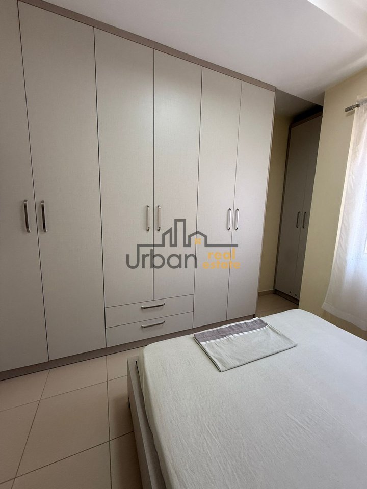 In affitto, Appartamento 1+1, Complesso Golden Park, Tirana - 450€ | 70 m²