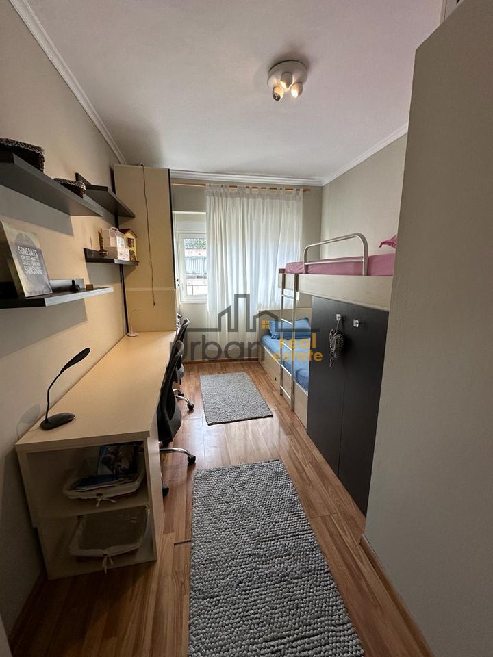 Qera Apartament 2+1+2 te Pazari i Ri, Tiranë - 750€ | 90 m²