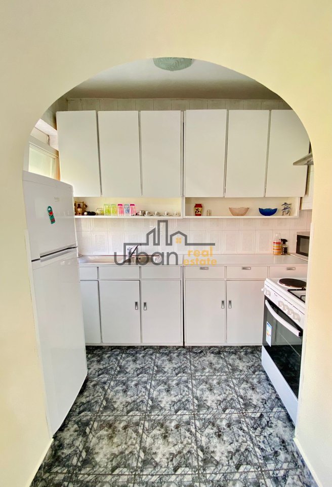 Qera Apartament 2+1+Post Parkimi te Rruga Fortuzi, Tiranë - 700€ | 80 m²