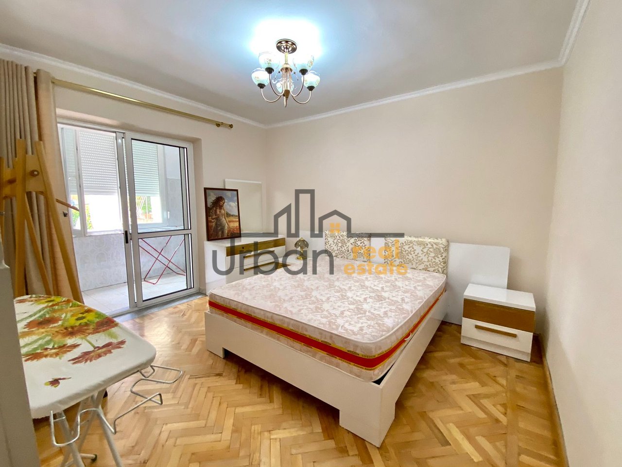 Qera Apartament 2+1+Post Parkimi te Rruga Fortuzi, Tiranë - 700€ | 80 m²