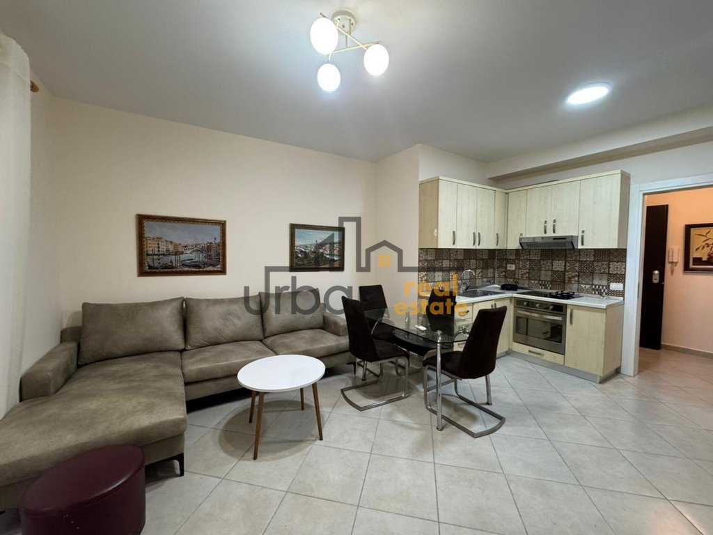 urbanrealestate.al