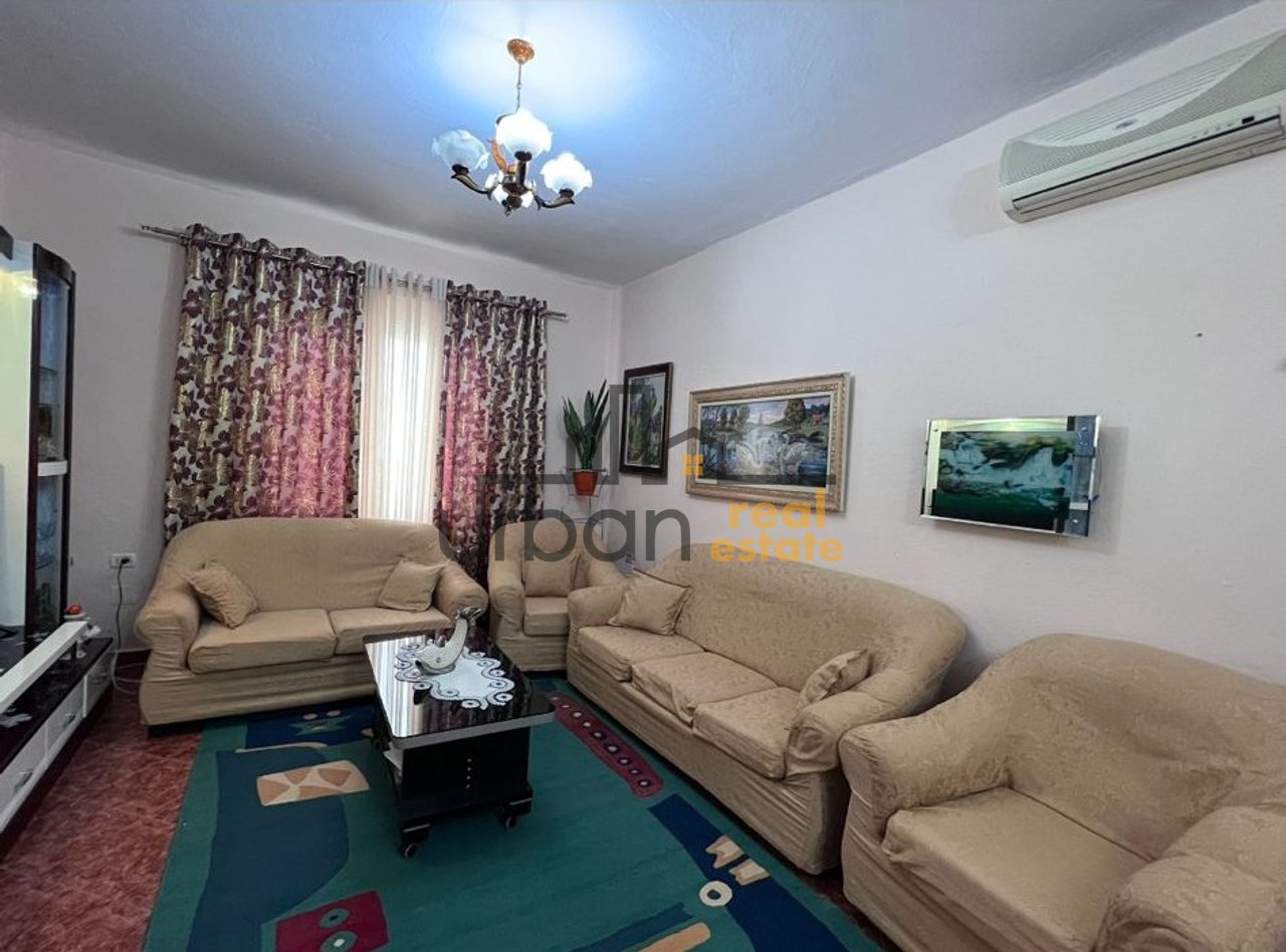 Affitto Casa Privata a Laprakë, Tirana - 450€ | 120m²