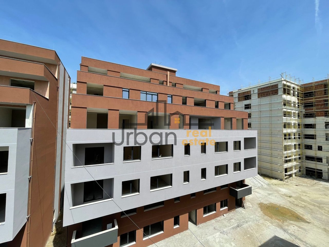 Apartment 2+1 for sale in Xibrak, Tirana - €218,000 | 128 m²