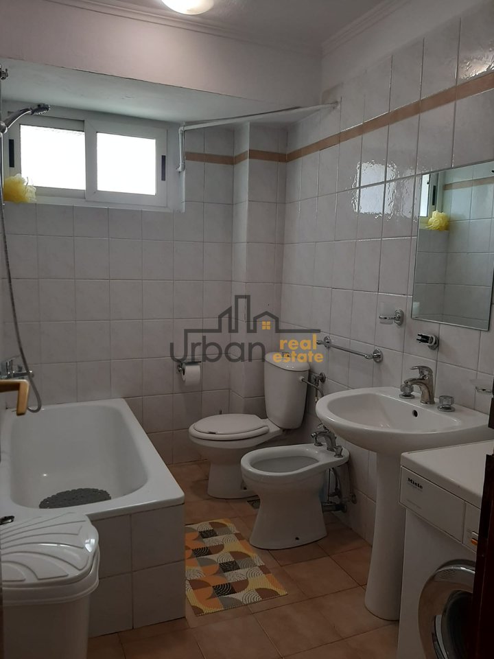 Rent, 2+1 Apartment, Former Block, Tirana - 600€ | 75 m²