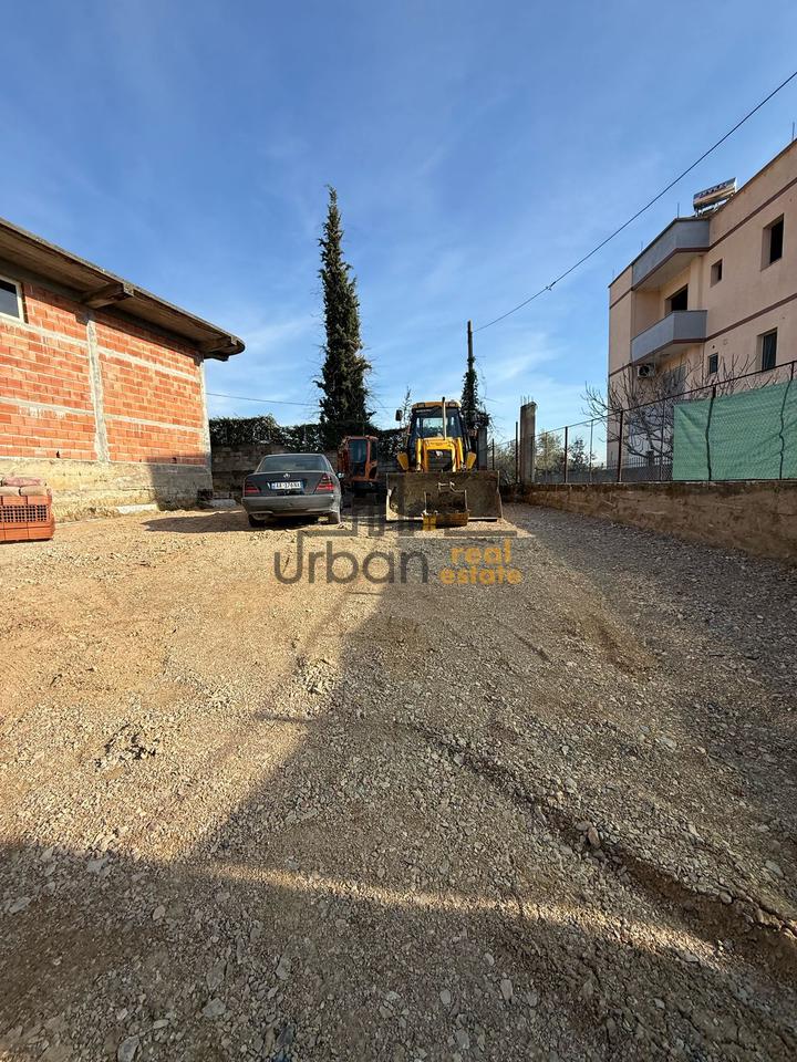 Qera, Ambient Biznesi, Sanatorium ,Prane Spitalit '' Shefqet Ndroqi", Tiranë - 1100€ | 450 m²