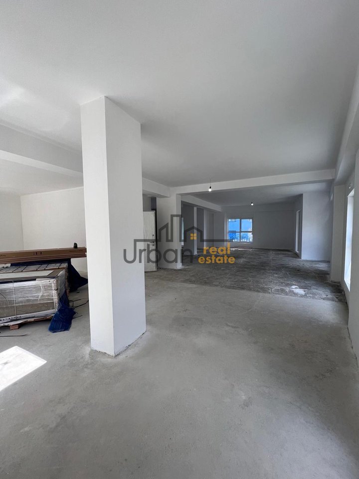 For Rent, Business Environment, Kaimi Residence, Tirana - €3000 | 216 m²