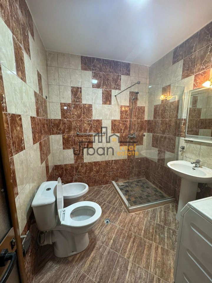 In affitto, Appartamento 2+1, Fresku, Tirana - 400€ | 100 m²