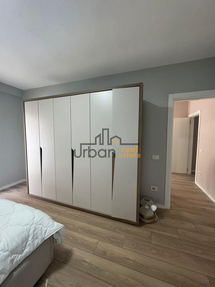 In affitto, Appartamento 2+1, Fresku, Tirana - 400€ | 100 m²