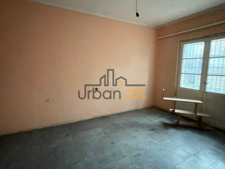 In Vendita, Appartamento 3+1+Ripostiglio, Commissariato N. 4, Tirana - 125.000€ | 95 m²