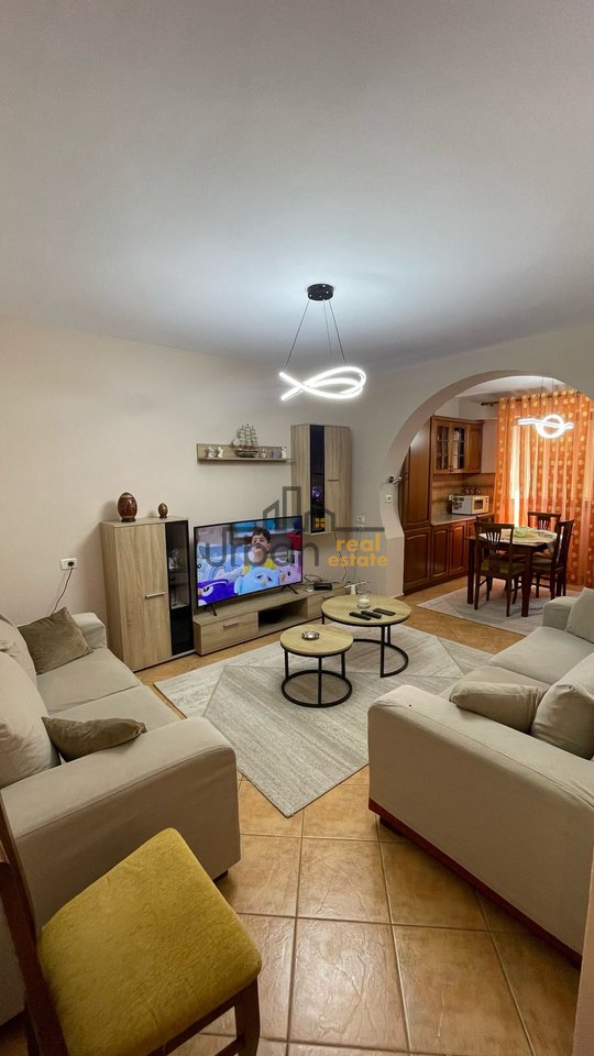 Qera, Apartament 2+1, Myslym Shyri, Tiranë - 650€ | 80  m²