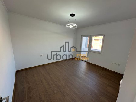 Shitet,  Apartament 2+1+Ambient Gatimi, Xhamlliku, Tiranë - 149,000€ | 76.4 m²