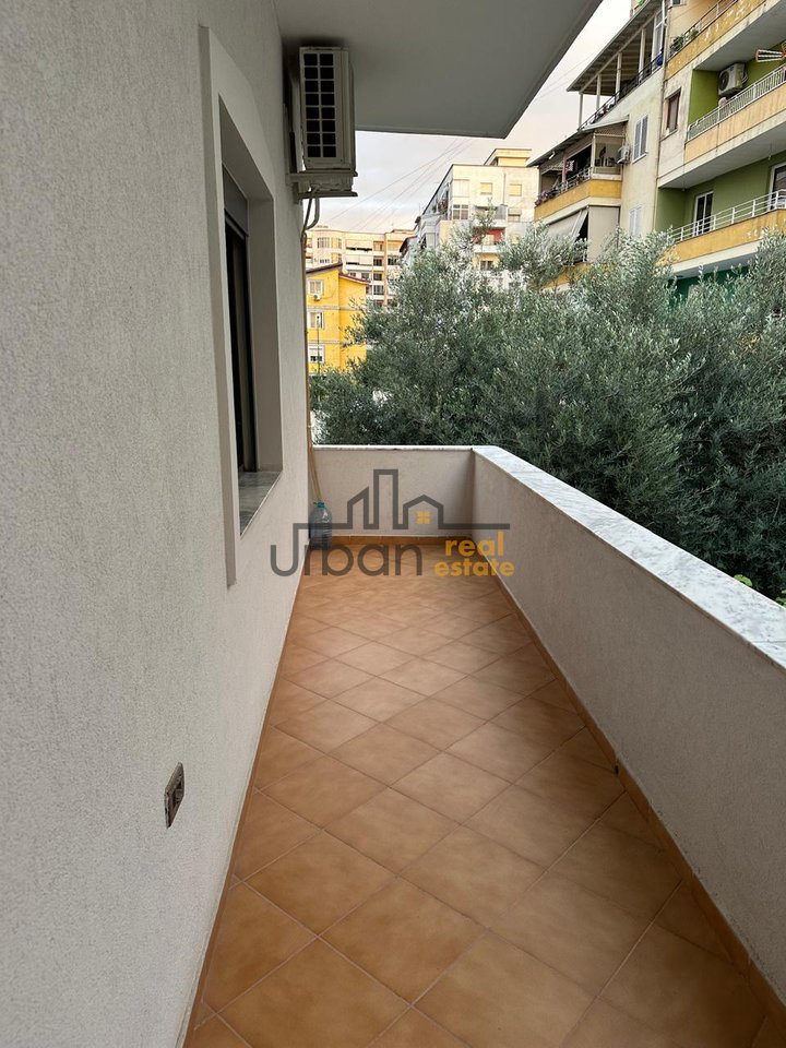 Shitet, Shtepi Private, 2 Kateshe , Astir, Tiranë - 260,000€