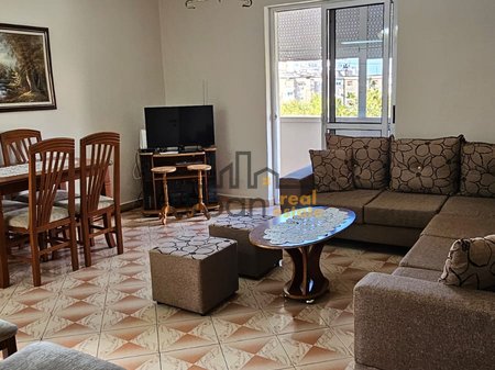 Qera, Apartament 2+1, Brryli, Tiranë - 500€ | 75 m²