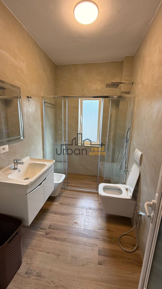 Qera, Apartament 2+1, Zogu i Zi, Tiranë - 600€ | 80 m²