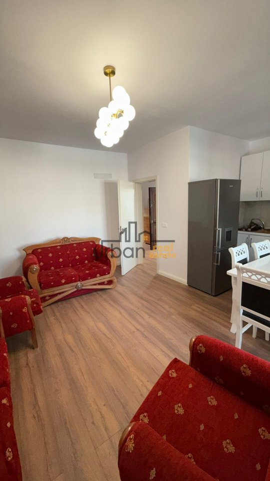 Qera, Apartament 2+1, Zogu i Zi, Tiranë - 600€ | 80 m²