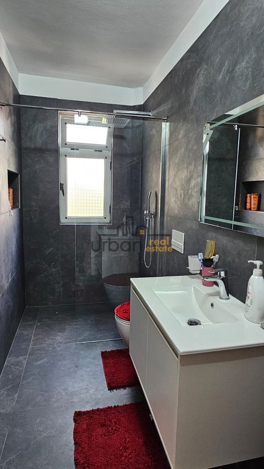 Qera, Apartament 2+1, Brryli, Tiranë - 500€ | 75 m²