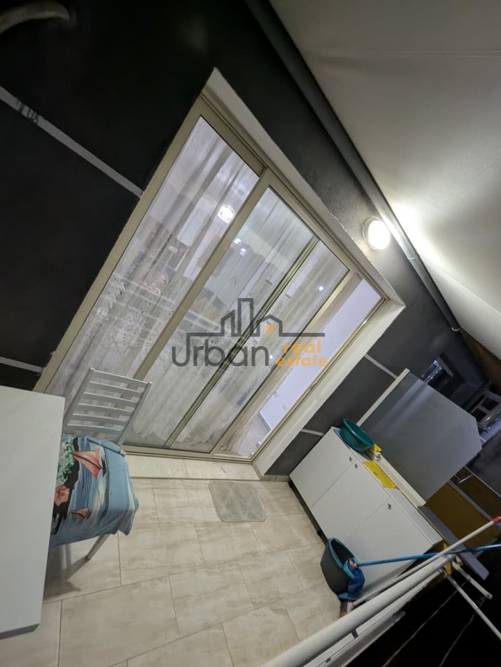Qera, Apartament 1+1,Pallatet e Tom Doshit, Shkozë - 400€ | 65 m²