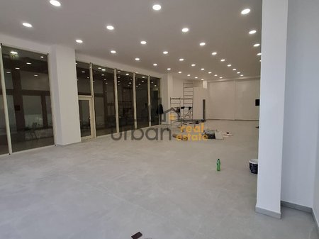 Shitet, Dyqan, Bulevardi ''Gjergj Fishta'', Tiranë - 1150000€ | 166.3 m²