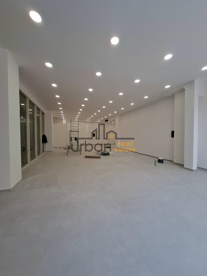 Shitet, Dyqan, Bulevardi ''Gjergj Fishta'', Tiranë - 1150000€ | 166.3 m²