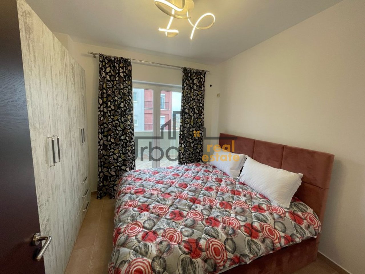 Shitet, Apartament 2+1+Verand, Porcelan, Tiranë - 199,000€ | 122 m²