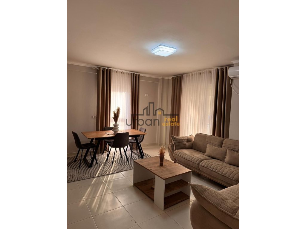 urbanrealestate.al