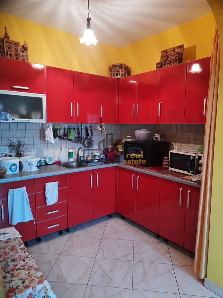 In vendita, Appartamento 1+1, Vicino Ring Center, Zogu I Zi, Tirana - 155.000€ | 70 m²