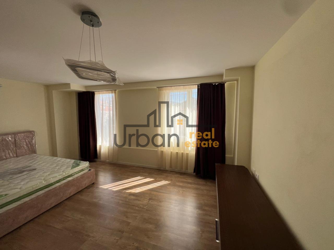 Qera,  Apartament 1+1, Selitë, Tiranë - 400€ | 70 m²