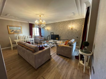 Qera, Apartament 2+1+2, Blloku, Tiranë - 385,000€ | 110 m²