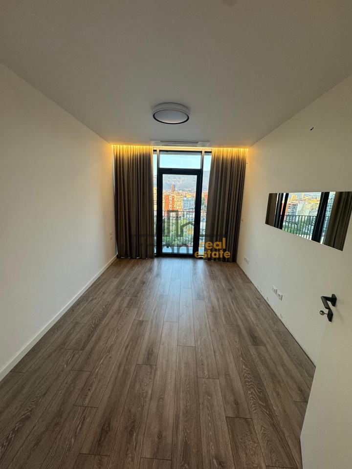 In affitto, Appartamento 2+1, Vista Lago, Tirana - 160.000 leke | 125 m²