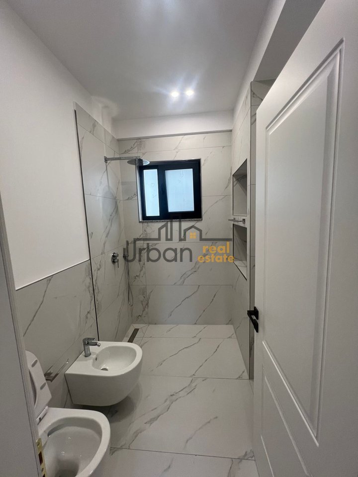 In affitto, Appartamento 1+1, Fresku, Tirana - 400€ | 60 m²
