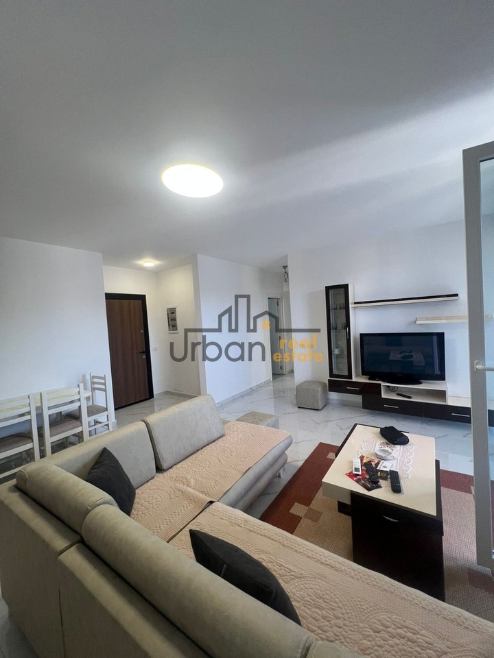 In affitto, Appartamento 2+1+2, Edifici Tom Doshi, Tirana - 420€ | 100 m²