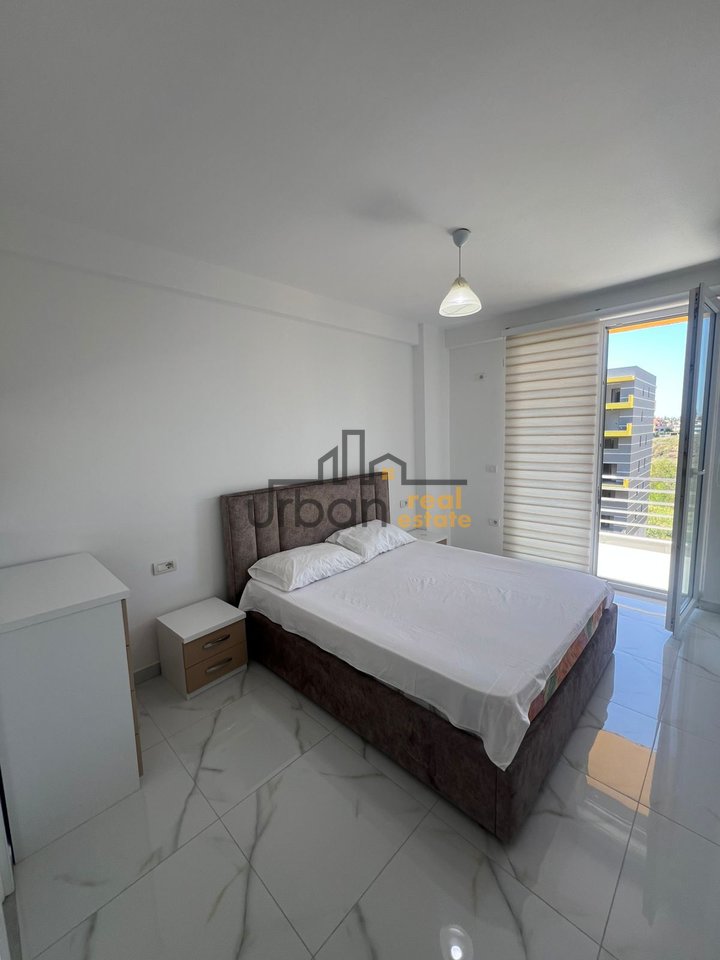 In affitto, Appartamento 2+1+2, Edifici Tom Doshi, Tirana - 420€ | 100 m²
