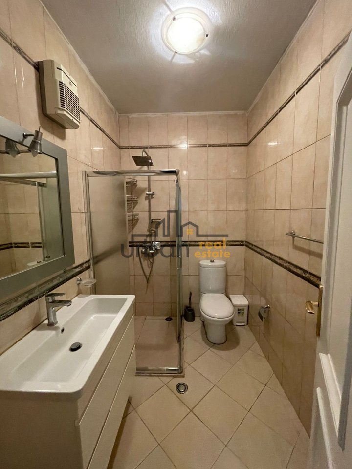 Qera, Apartament 2+1+2, Blloku, Tiranë - 385,000€ | 110 m²