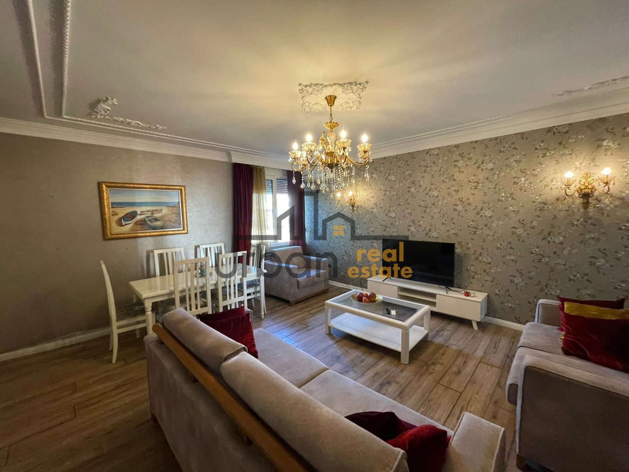 Qera, Apartament 2+1+2, Blloku, Tiranë - 385,000€ | 110 m²