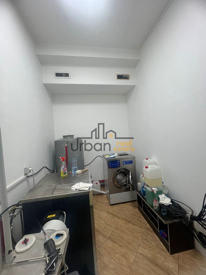 In Vendita, Attività - Lavanderia a Secco, Comune di Parigi, Tirana - €15.000 | 45 m²
