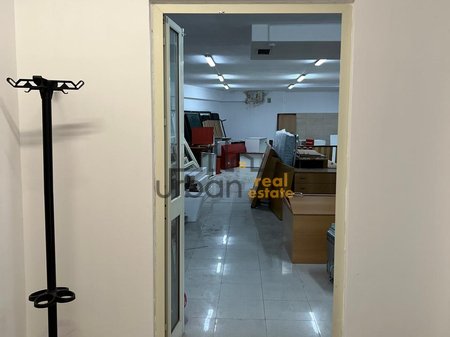 Qera, Ambient Biznesi,Rruga Rrapo Hekali, Kodra e Diellit, Tiranë - 1000€ | 250 m²