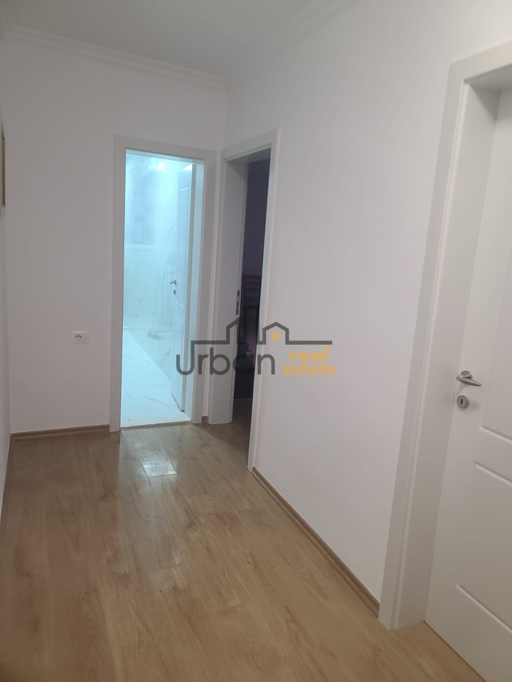 For Rent, Business Premises, 2+1+2, Near Unknown Soldier, Tirana - 1200€ | 90 m²