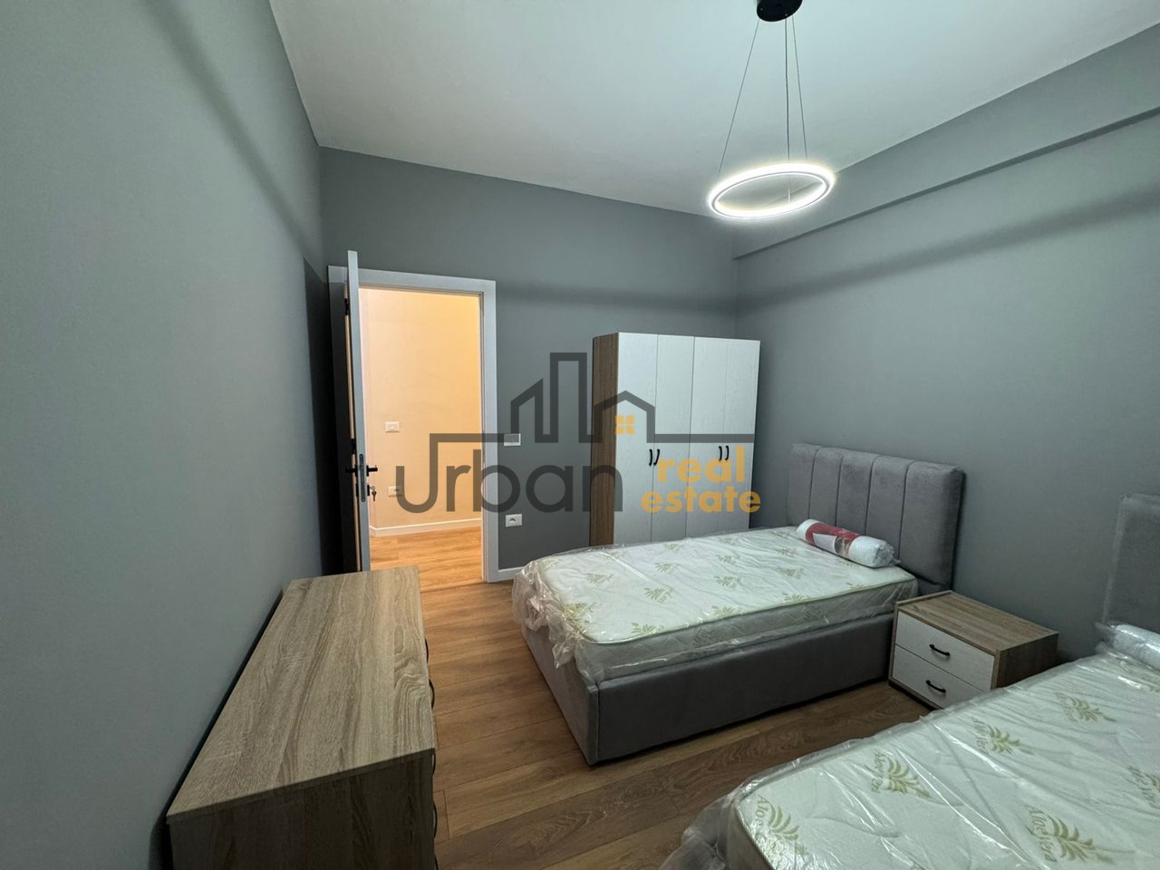 For Rent, Apartment 2+1+Parking Space, Botanical Garden, Tirana - 1200€ | 75 m²