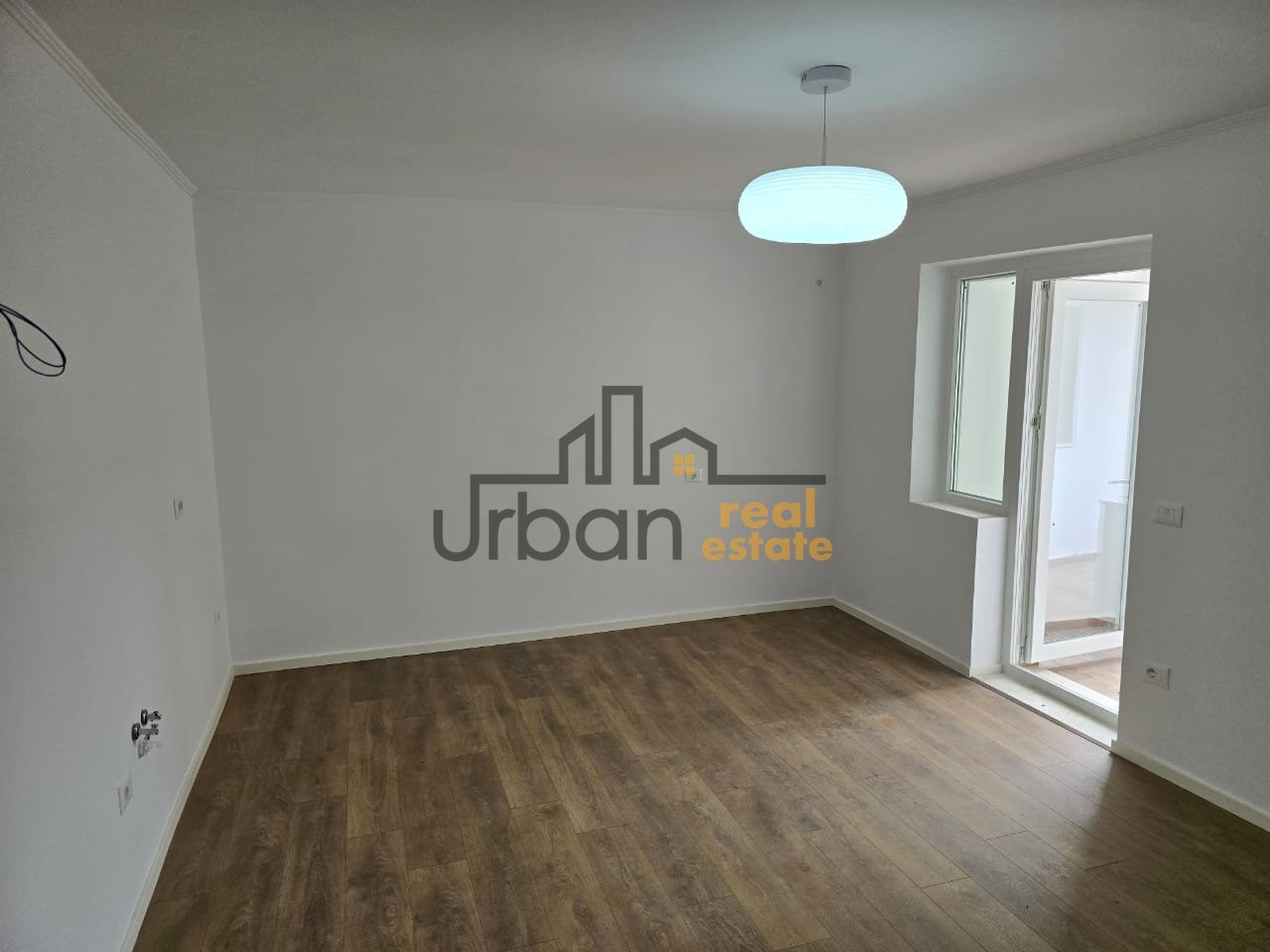 Shitet, Apartament 1+1, Tregu Elektrik, Tiranë - 115,000€ | 50 m²