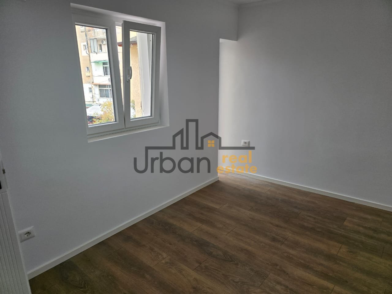 Shitet, Apartament 1+1, Tregu Elektrik, Tiranë - 115,000€ | 50 m²