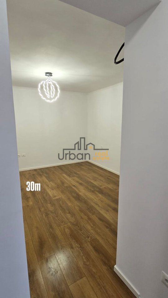 Shitet,  2 Garzoniere, Stadiumi Dinamo, Tiranë - 158000€ | 59 m²