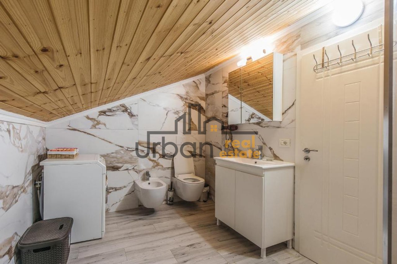 Qera, Apartament 2+1, Rruga e Dibrës, Tiranë - 60000 leke | 90 m²