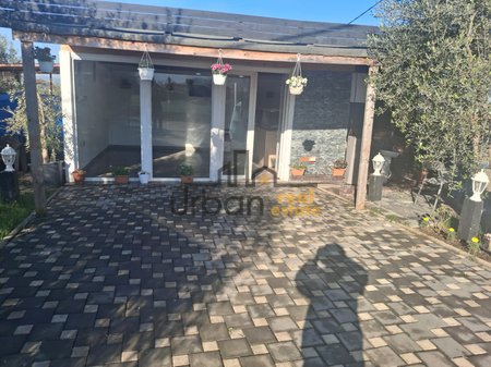 Qera, Ambient Biznesi , Bathore, Tirana - 38,000 lekë| 140 m²