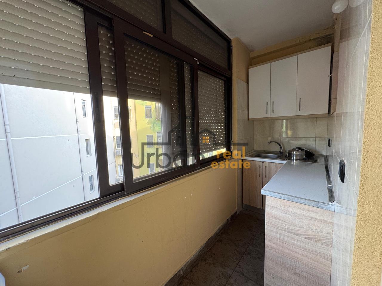 Qera, Apartament 1+1 , Stadiumi Dinamo, Tiranë - 50,000 Lekë | 60 m²