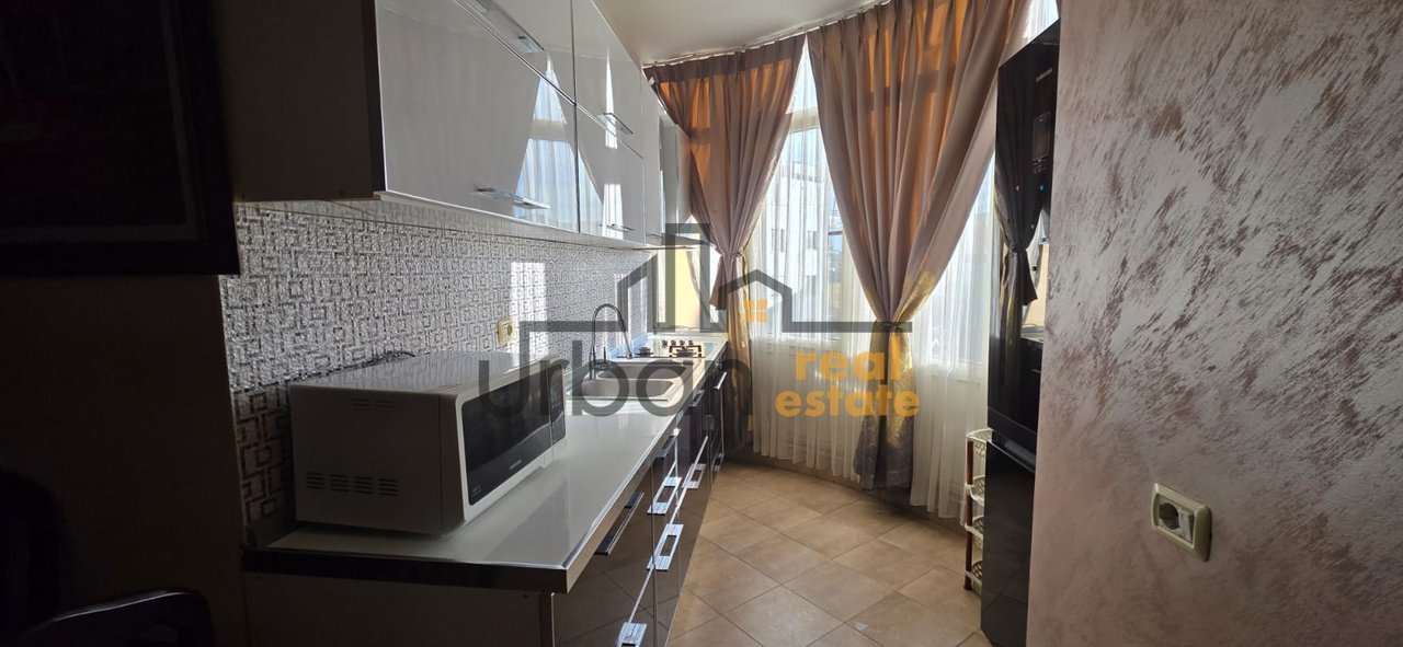Ekskuzive, Qera, Apartament 1+1 , Fresku, Tiranë - 40,000 lekë | 65 m²